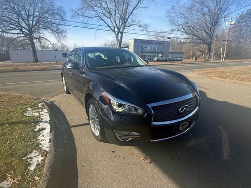 Used 2016 INFINITI Q70 L 3.7 w/ Deluxe Touring Package image 7