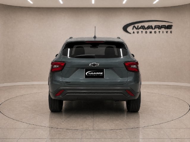 Used 2026 Chevrolet Trax LS w/ LS Convenience Package FWD image 7