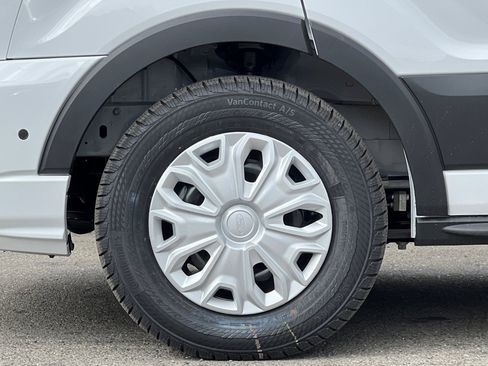 New 2025 Ford Transit 350 XLT image 27