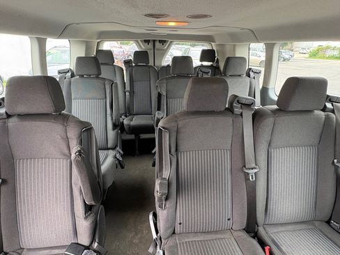 Used 2019 Ford Transit 350 XLT RWD image 16
