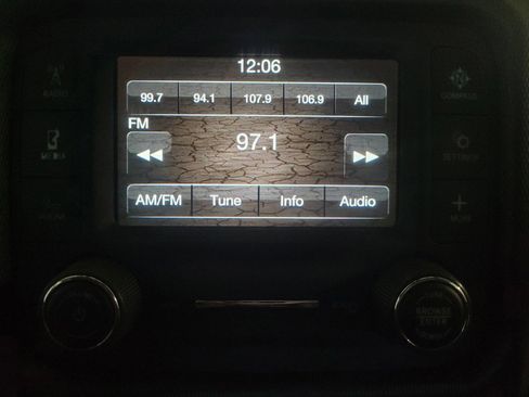 Used 2019 Jeep Wrangler Unlimited Sport S AWD/4WD image 25