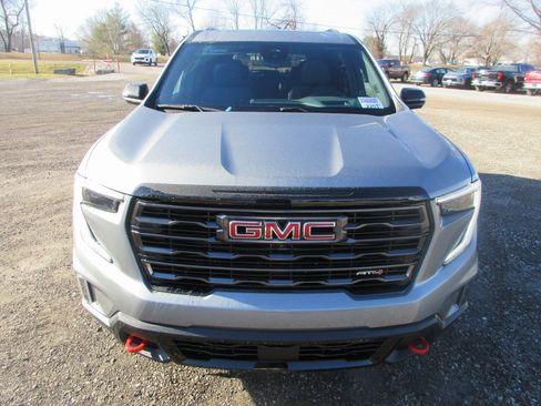 New 2026 GMC Acadia AT4 w/ Luxury Package image 11