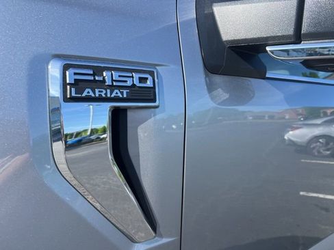 Used 2025 Ford F150 Lariat w/ Equipment Group 501A Mid image 11