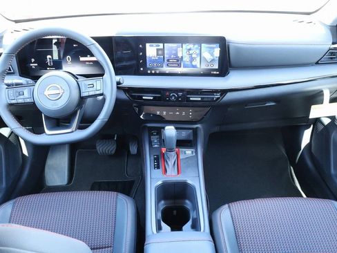 New 2026 Nissan Kicks SR image 6