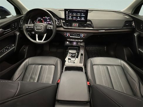 Used 2021 Audi Q5 2.0T Premium w/ Convenience Package image 19