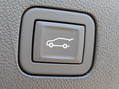 New 2026 Cadillac Escalade Luxury w/ Touring Package AWD/4WD image 19