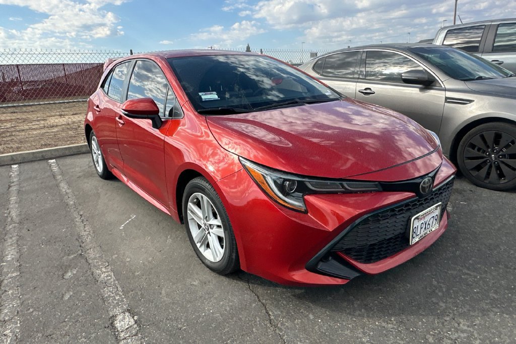 Used 2019 Toyota Corolla SE w/ Protection Package FWD image 2