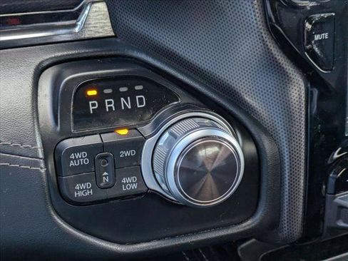 Used 2022 RAM 1500 Limited AWD/4WD image 12