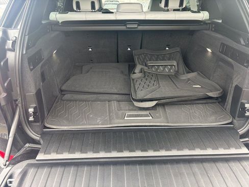 Used 2023 BMW X5 xDrive40i w/ Premium Package image 17