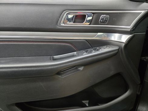 Used 2017 Ford Explorer Sport w/ Equipment Group 401A image 13