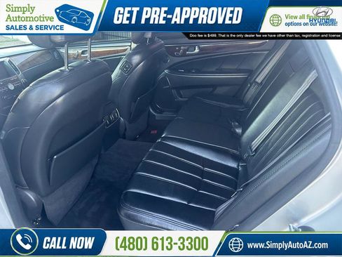 Used 2011 Hyundai Equus Signature RWD image 15