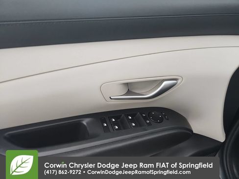 Used 2025 Hyundai Tucson SEL FWD image 20