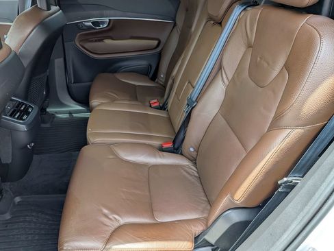 Used 2020 Volvo XC90 T6 Momentum w/ Protection Package Premier AWD/4WD image 25