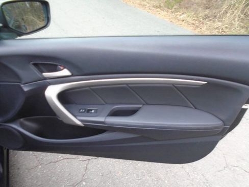 Used 2010 Honda Accord EX-L image 20