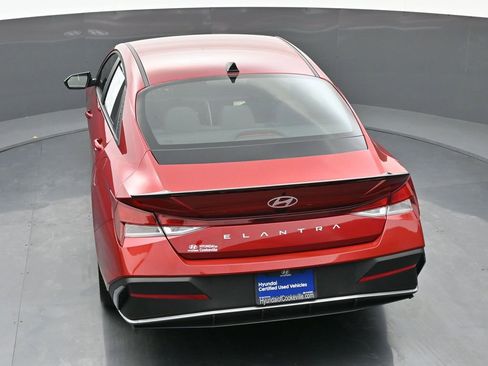 Certified 2025 Hyundai Elantra Sport image 37