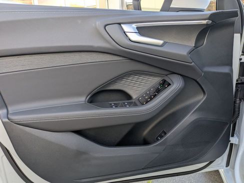 Used 2025 Audi A5 2.0T Premium w/ Convenience Package image 15