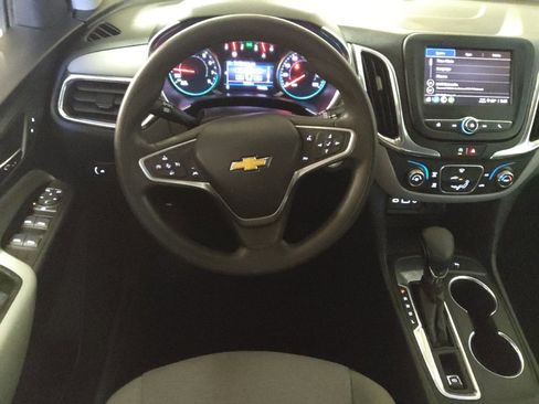 Used 2023 Chevrolet Equinox LT FWD image 22