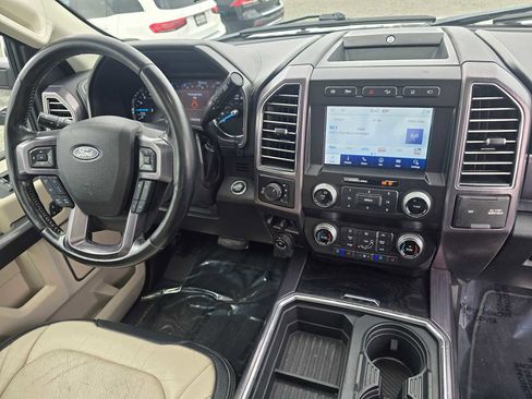 Used 2020 Ford F250 Limited w/ FX4 Off-Road Package image 11