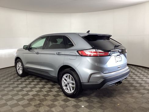 Used 2023 Ford Edge SEL w/ Convenience Package AWD/4WD image 4