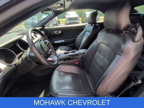 Used 2016 Ford Mustang Premium RWD image 9
