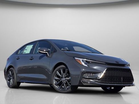 New 2026 Toyota Corolla XSE FWD image 2