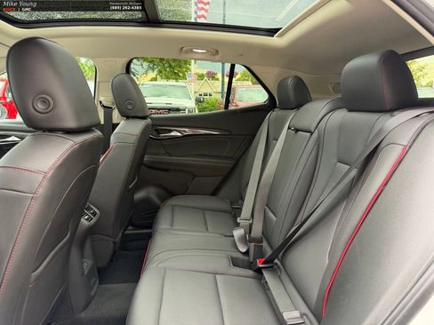 Certified 2023 Buick Envision Essence w/ Technology Package I AWD/4WD image 14