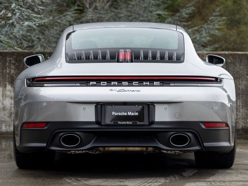 Certified 2025 Porsche 911 Carrera image 10