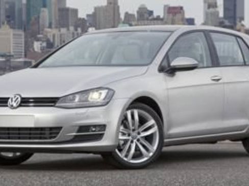 Used 2017 Volkswagen Golf SE FWD image 1