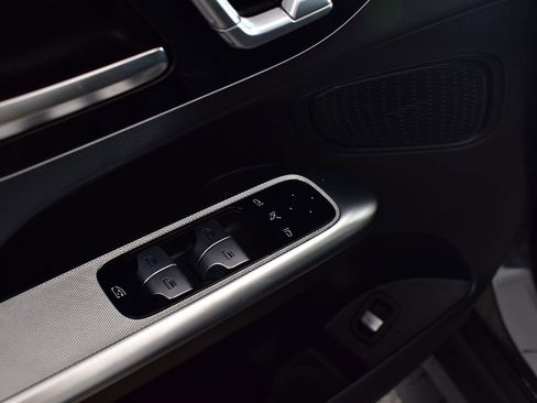 Used 2026 Mercedes-Benz GLC 300 4MATIC image 14