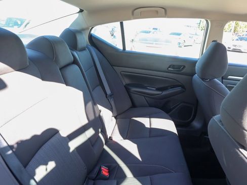 Used 2023 Nissan Altima 2.5 SV image 21