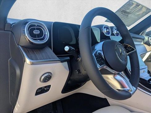 New 2026 Mercedes-Benz GLC 300 image 6