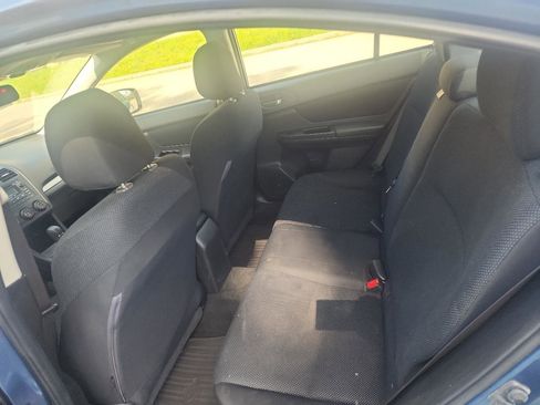 Used 2014 Subaru Impreza 2.0i Premium image 10