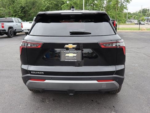 New 2026 Chevrolet Equinox LT w/ Convenience Package II image 31