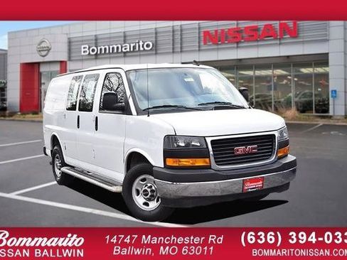 Used 2024 GMC Savana 2500 w/ Driver Convenience Package image 1
