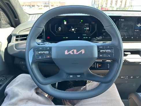 New 2026 Kia EV9 GT-Line AWD/4WD image 38