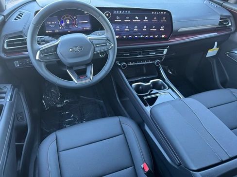 New 2026 Chevrolet Traverse Z71 w/ Driver Confidence Package AWD/4WD image 11