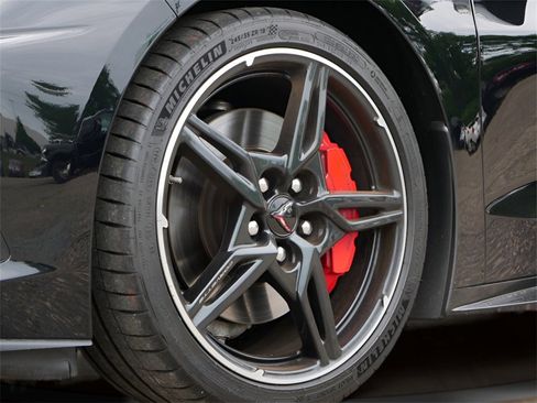 Used 2023 Chevrolet Corvette Stingray Premium Conv w/ Z51 Performance Package image 10