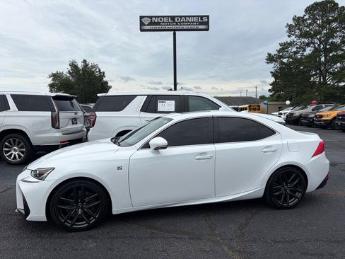 Used 2018 Lexus IS 300 F Sport w/ F Sport Package AWD/4WD image 1