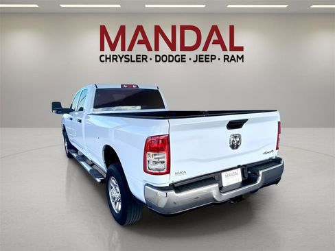 Used 2024 RAM 2500 Tradesman w/ Chrome Appearance Group image 8