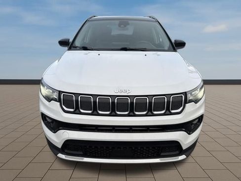 Used 2022 Jeep Compass Limited image 9