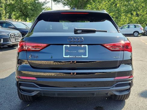Certified 2025 Audi Q3 2.0T Premium w/ Convenience Package AWD/4WD image 11