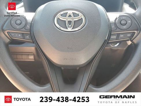 Certified 2022 Toyota RAV4 XLE w/ Convenience Package FWD image 23