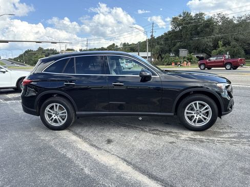 New 2026 Mercedes-Benz GLC 300 image 6