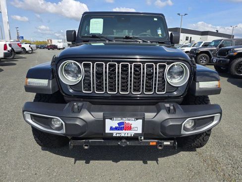 Certified 2024 Jeep Wrangler Unlimited Sahara AWD/4WD image 8