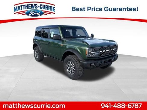 New 2025 Ford Bronco Badlands image 1