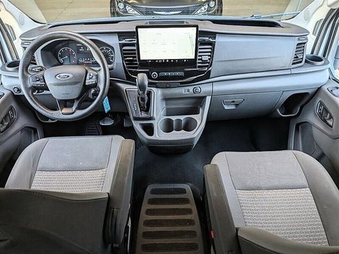 Used 2023 Ford Transit 350 XLT RWD image 3