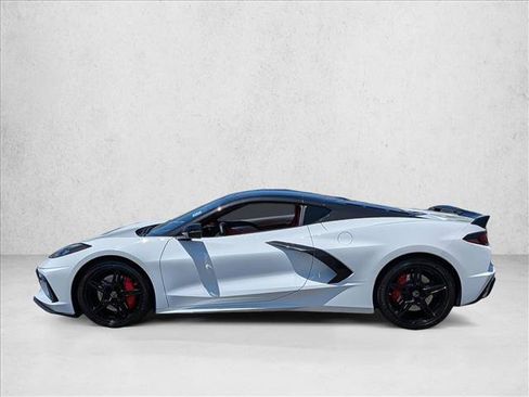 Used 2021 Chevrolet Corvette Stingray Preferred Cpe w/ Z51 Performance Package RWD image 8