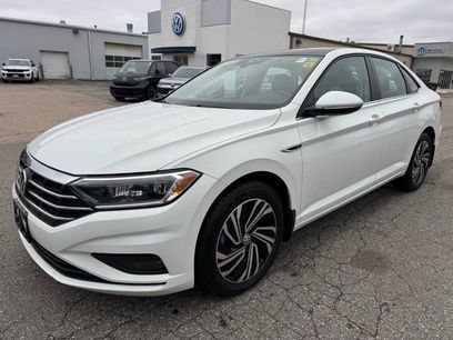 Used 2021 Volkswagen Jetta SEL Premium