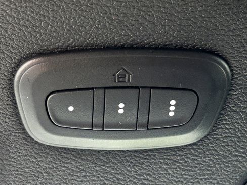 Certified 2024 Jeep Wrangler Rubicon w/ XTREMEE 35" Tire Package image 42