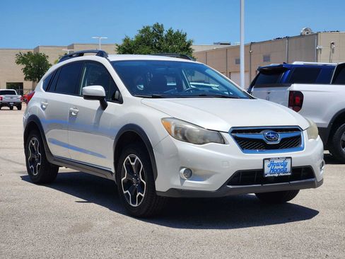 Used 2015 Subaru Crosstrek 2.0i Premium w/ Popular Package #1 AWD/4WD image 3